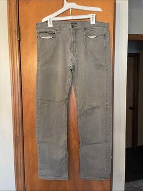 Dockers Straight-Leg Jeans in Gray